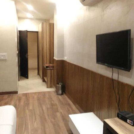 Aval International Hotell Gurgaon Exteriör bild